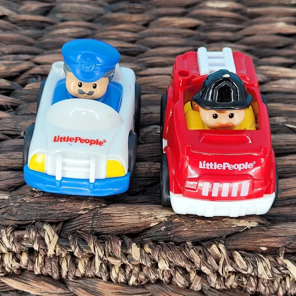 Vtg Fisher Price Little People Wheelies Toddler OS Toy Cars Lot of 4 Vehicles